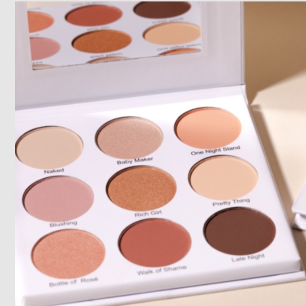 #Give Them Lala Beauty - The Pretty Palette